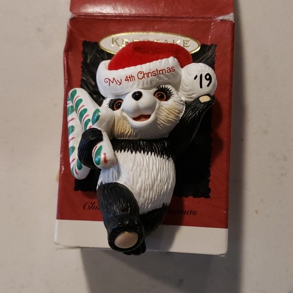 Hallmark keepsake ornament Christmas - Picture 2 of 5